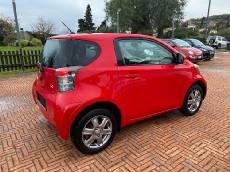 Toyota IQ 1.0 CC 