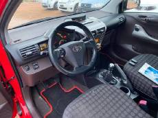 Toyota IQ 1.0 CC 