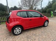 Volkswagen Up! 1.0 benzina!